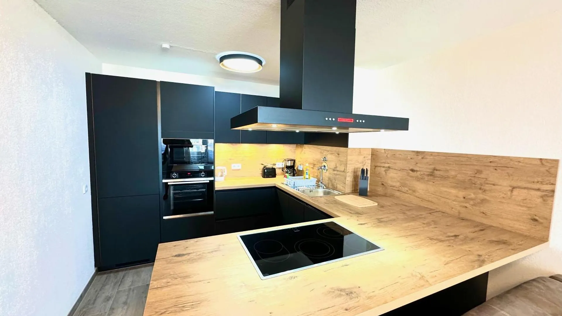 Big Und Nice Hanower Apartament